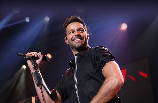 El cantante boricua llega a Rosario para un nuevo recital.