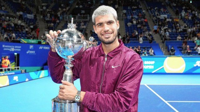 Carlos Alcaraz se consagró campeón del ATP 500 de Tokio.