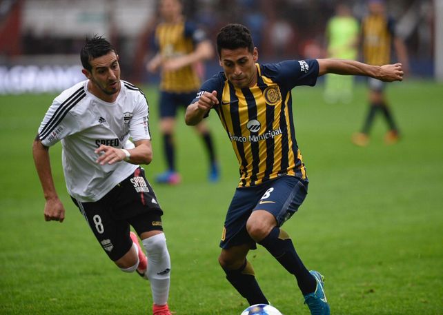 Central clasificó a los octavos de final de la Copa Argentina tras vencer a Deportivo Riestra