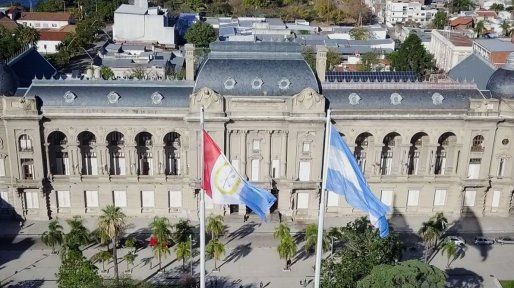 El Gobierno de Santa Fe oficializará por decreto el aumento salarial para estatales y docentes