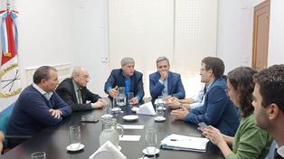 Los diputados Luis Rubeo y Oscar Martínez se reunieron con dirigentes de la Asociación de Entidades Empresarias del Sur Santafesino.
