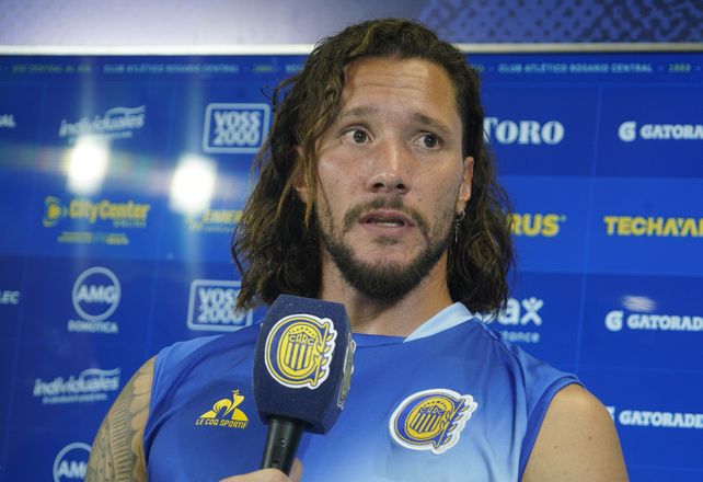 Jeremías Ledesma regresó a su casa. El arquero tuvo su último paso por River y volvió a Central para pelear el puesto con Jorge Broun.  