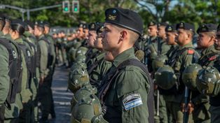 Fuerzas federales trabajarán en Rosario. Se ocuparán de prevenir el delito y luchar contra el narcotráfico y el crimen organizado.