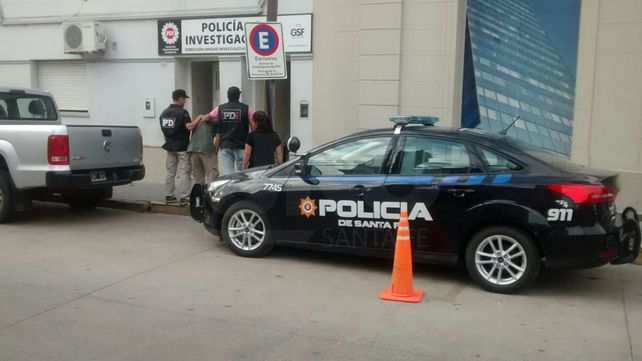 Detuvieron a un menor con pedido de captura en Santa Fe y en Entre Ríos