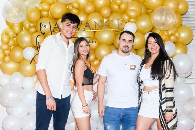 Juan Olea, Rosi Sanfilippo, Alan Roland y Niky Sanfilippo.