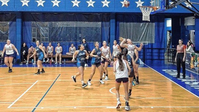 República del Oeste se convirtió en el primer finalista del Clausura