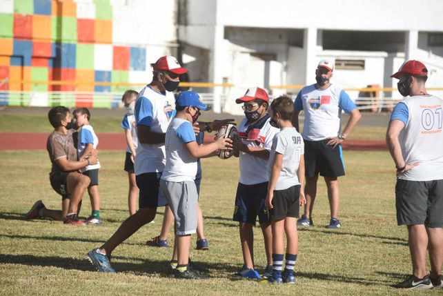 Gracias, San Agustín XV, un abrazo