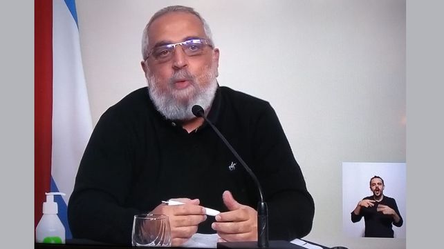 Basso: Los restaurantes podrán ocupar el 50% con mesas