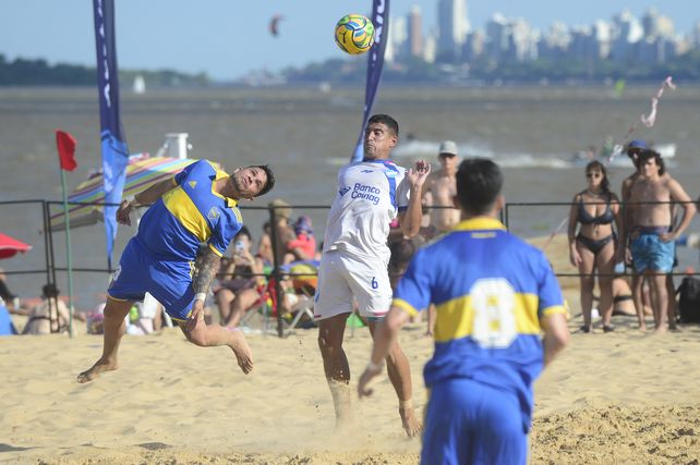 Fútbol playa: comenzó la Playa Olímpica y Argentino vapuleó a Boca en la arena de La Florida
