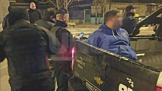 Detuvieron a una pareja después de asaltar una heladería