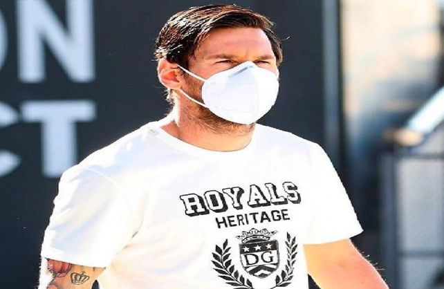 Lionel Messi se someti&oacute; a los estudios de coronavirus antes de retomar los trabajos.