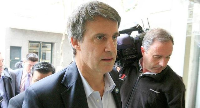 El ministro Prat Gay se va del Gobierno