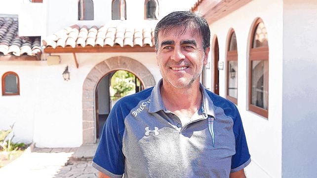 Jugué en Central Córdoba y tuve al compañero que más me sorprendió en la vida: el Trinche Carlovich.