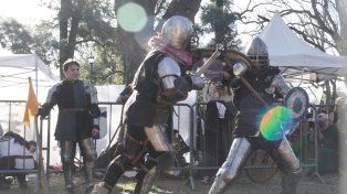 Armaduras, arquería y un viaje al tiempo medieval desde Villa Hortensia