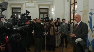 Bonfatti destacó la pluralidad de opinión de periodistas en el consenso y en el disenso