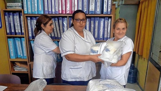 La enfermera Espíndola postergó su jubilación para luchar contra el Covid-19.