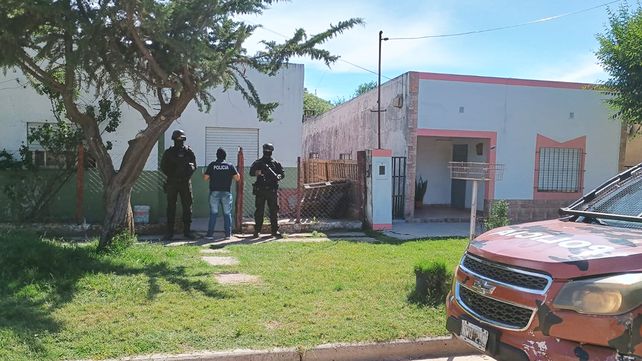 Larroque: secuestran 131 dosis de cocaína listas para venta