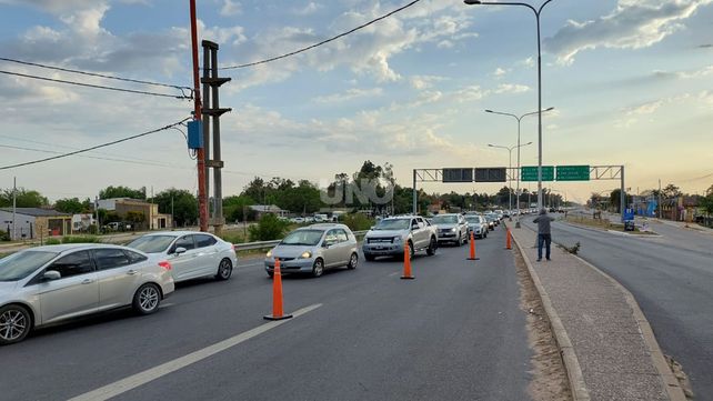 Larga espera por un operativo para controlar el tránsito desde la zona de la Costa a Santa Fe