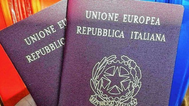 Cada vez son más los santafesinos que eligen viajar a Italia para realizar los trámites de doble-ciudadanía.