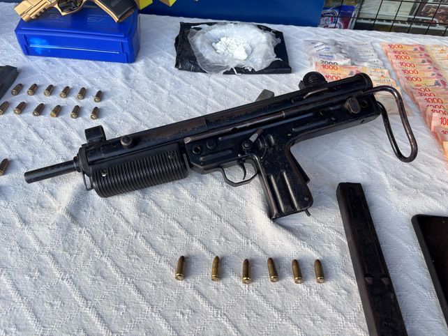 Narcomenudeo y violencia: 6 detenidos, secuestro de drogas y armas tras cuatro allanamientos