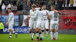 Patronato goleó ante su gente.