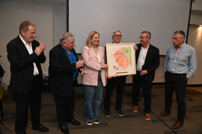 La Asociación Rosarina de Básquet cumplirá 100 años el 12 de julio de 2026.