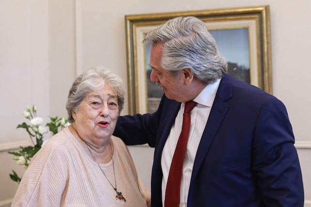 El presidente Alberto Fern&aacute;ndez se reuni&oacute; con Hebe de Bonafini.&nbsp;