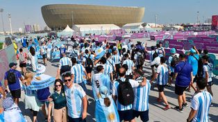 Messico: hinchas argentinos y aztecas conviven en la previa del partido decisivo