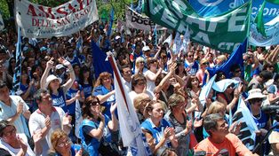 “Llamamos a los docentes a reflexionar”
