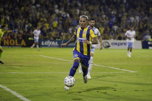 Enzo Copetti sería titular ante Newells