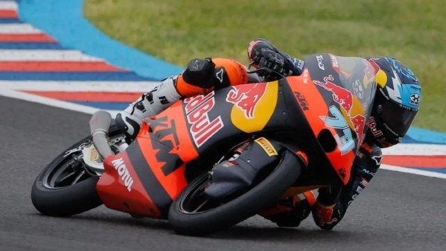 Perrone se afianza entre los primeros del Moto 3 y largará séptimo en Malasia