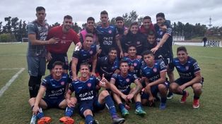 La Reserva picó fuerte al Bicho en el cotejo de ida