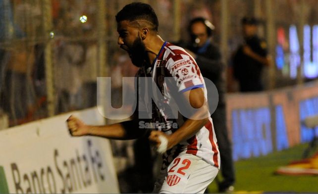 Emanuel Britez siempre est&aacute; pendiente de todo lo que sucede en Uni&oacute;n.