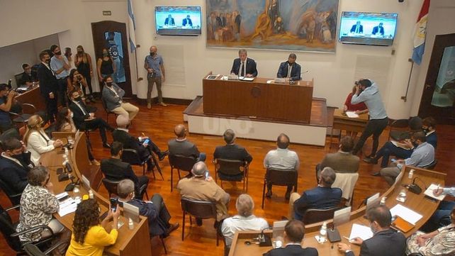 El intendente Emilio Jatón durante el inicio de sesiones del Concejo.&nbsp;