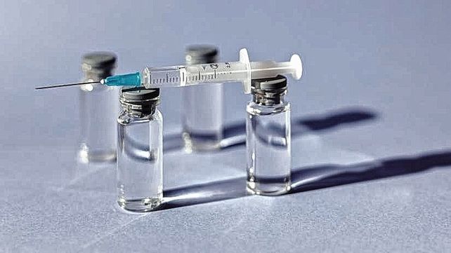 Una investigación confirma un mayor riesgo de trombosis con la vacuna AstraZeneca