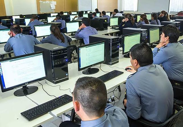 Comienza el proceso de concurso para los ascensos policiales 2015