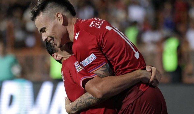 El volante de Belgrano jugó la semana pasada las eliminatorias europeas. Ahora lo hará en la Copa Argentina.