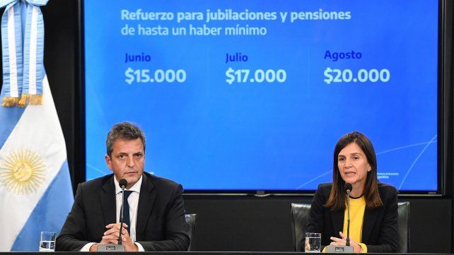 Anunciaron aumento de jubilaciones, pensiones y asignaciones