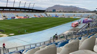 El estadio de Rancagua dejó de pertenecer a la Braden Cooper Company en 1971. Lo administra la estatal Corporación Nacional del Cobre de Chile.