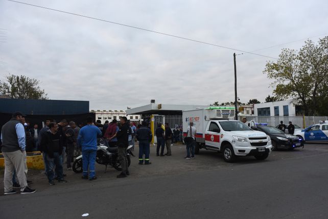 Un trabajador murió de un infarto en medio del conflicto por Electrolux