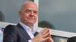 Mundial: Infantino apareció en el vestuario de Irán y sus jugadores no ocultaron las críticas