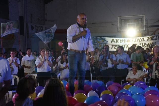 Gainza cerró la campaña en San Agustín