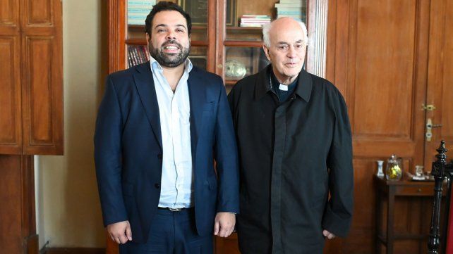 Manuel Troncoso y Juan Alberto Puiggari hablaron de contener a los sectores golpeados por la crisis económica y social y mantener la paz social.