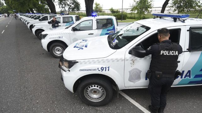 La presentación del impresionante despliegue de fuerzas policiales se realizó este viernes por la tarde en la zona de avenida Belgrano. La presentación del impresionante despliegue de fuerzas policiales se realizó este viernes por la tarde en la zona de avenida Belgrano.