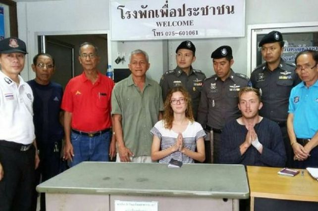 Tailandia: tuvieron sexo en la calle y la policía los obligó a rezar para pedir perdón