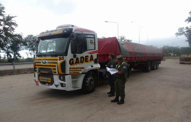 Secuestraron 27 mil kilos de precursores químicos en un operativo en Venado Tuerto
