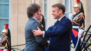 El presidente Javier Milei mantuvo este viernes una corta reunión bilateral con su par galo en el palacio del Elíseo; luego recibió a empresarios