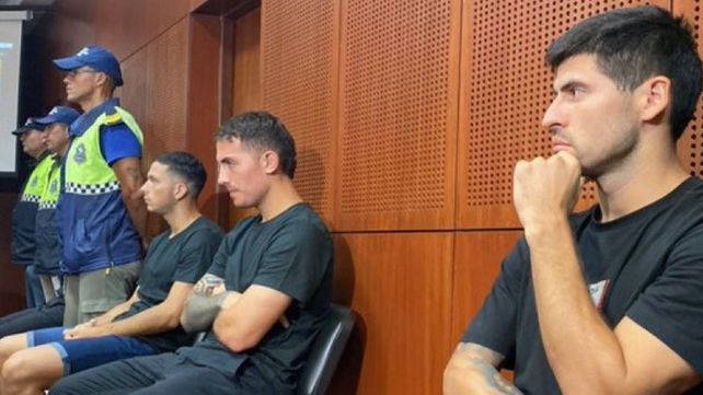 Los jugadores de Vélez durante la audiencia imputativa en los Tribunales de Tucumán.