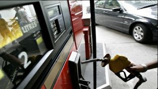 Estiman que en 24 o 48 horas habrá desabastecimiento de combustible
