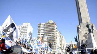 Cristina recordó a Belgrano y su obra en el Monumento a la Bandera